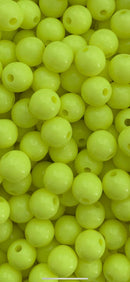 BOLA LEITOSA PASSANTE 08MM EM PLÁSTICO COM 50GR (mais ou menos 180 bolinhas)