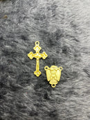 KIT CRUCIFIXO 3,5 x 2,2CM E ENTREMEIO ANJO 2 X 1,5CM (PAR)