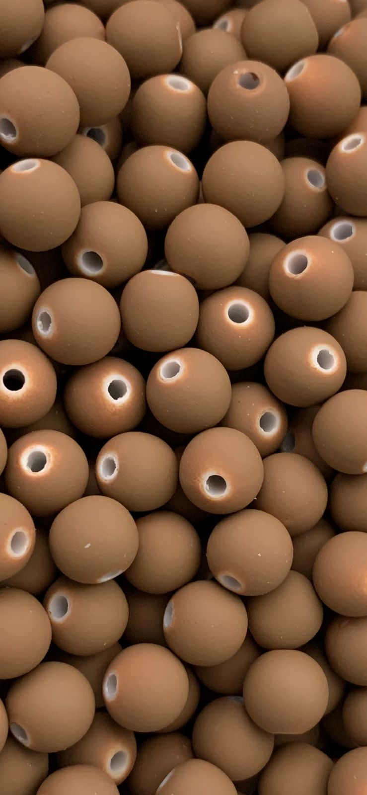 Bola Emborrachada Passante 08mm em plástico com 50G ( mais ou menos 120 bolinhas)