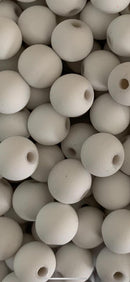 Bola Emborrachada Passante 10mm com 50G ( Mais ou menos 80 bolinhas)