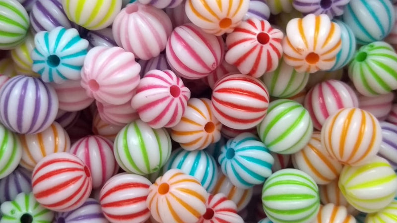 Bolinha Infantil 08mm em Plástico para terço infantil (Pacote com 50g)