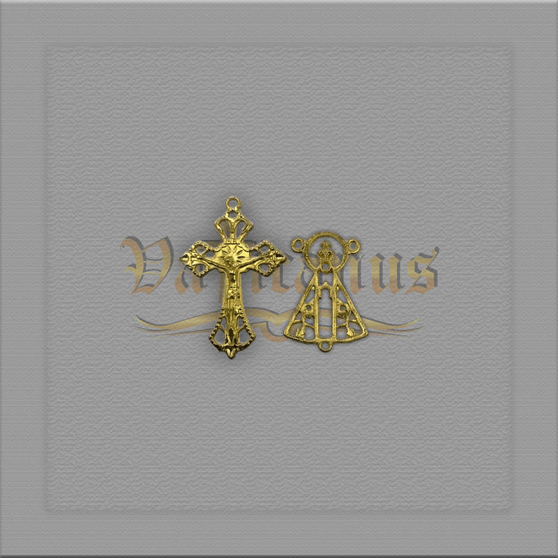 KIT CRUCIFIXO TRABALHADO 3,8 X 2,7CM E ENTREMEIO N.SRA. APARECIDA 3CM X 2CM