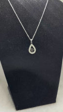 Pingente Gota com Flor e Strass com Corrente em Aço Inox